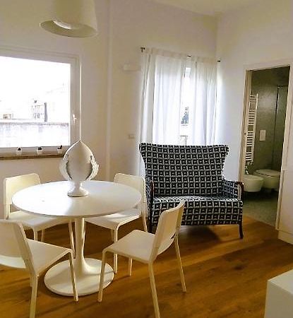Apartamento Via Genova 31 Bari Exterior foto