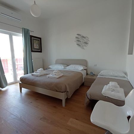 Apartamento Via Genova 31 Bari Exterior foto