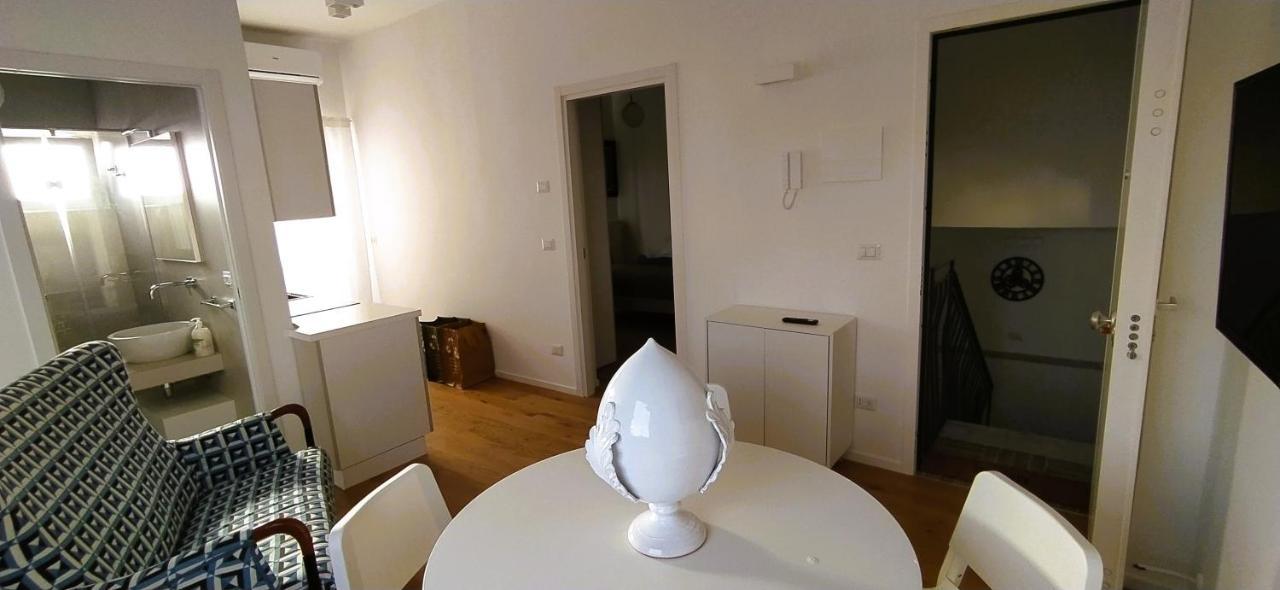 Apartamento Via Genova 31 Bari Exterior foto
