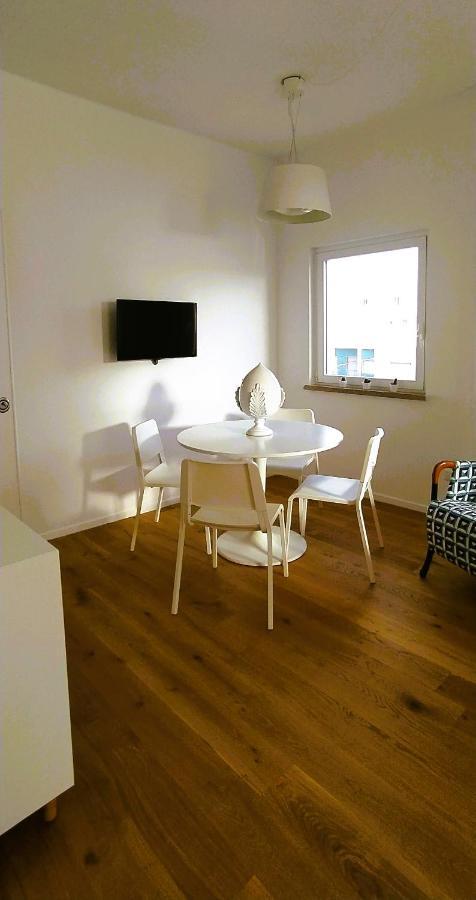 Apartamento Via Genova 31 Bari Exterior foto
